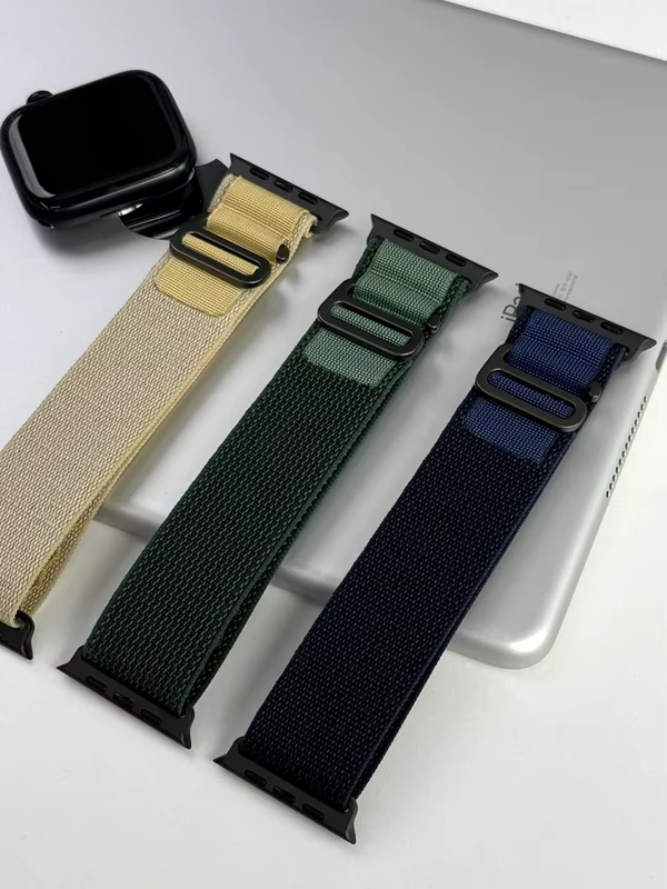 Pulseira Alpina fecho preto